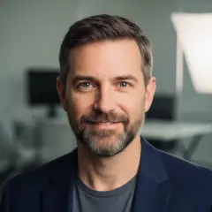 Autor Artur Tomaszewski