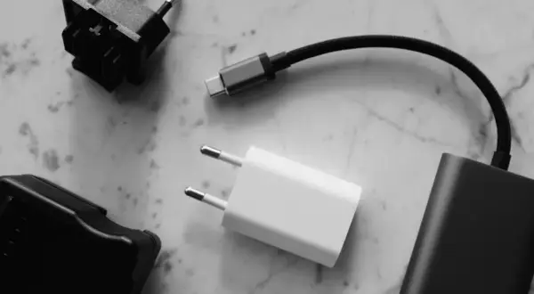 Jak oszczędzać baterię w elektronice: Proste i skuteczne metody