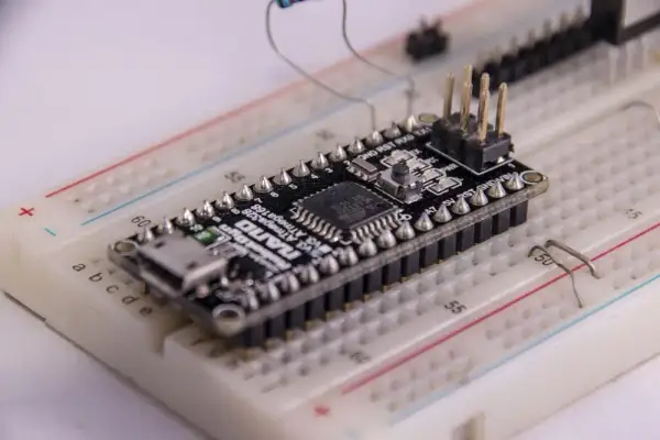 Jak skonfigurować i używać Arduino Nano v3? Kompletny przewodnik